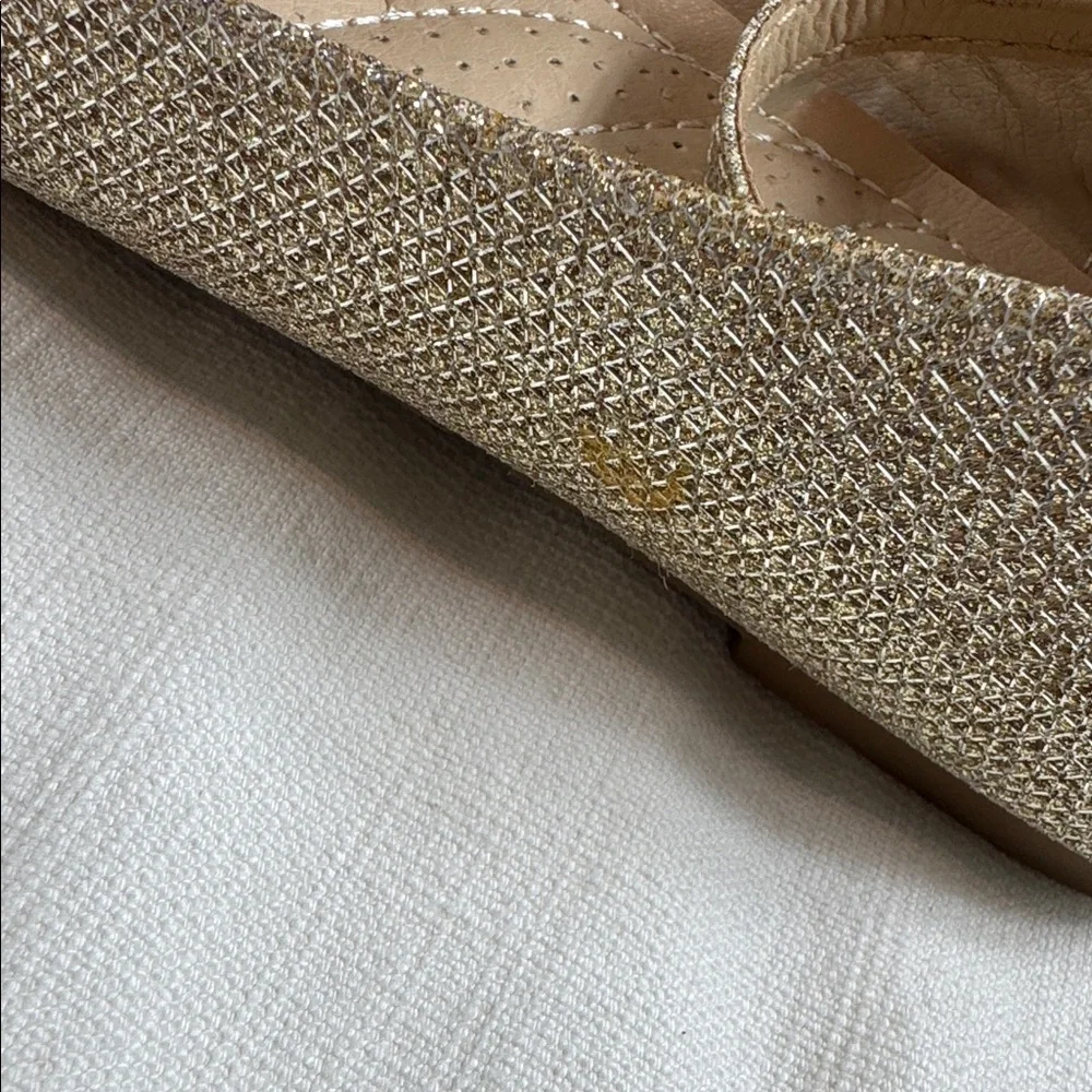 Tahari Girls Gold Glitter Ballet Flats with Tulle Bow and‎ Ankle Strap